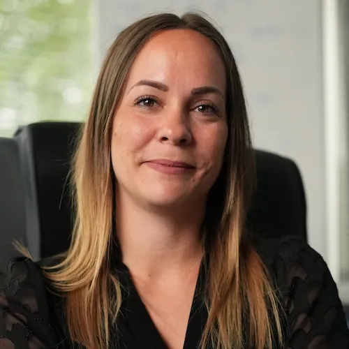 Noémie Lauret, Executive assistant chez Excellence Academy