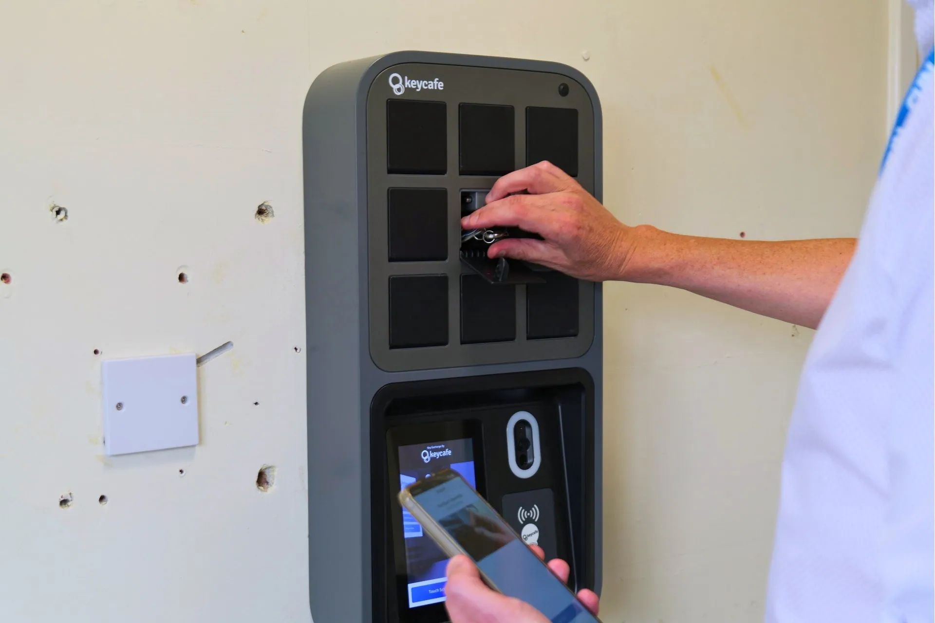 MS5 SmartBox at NHS