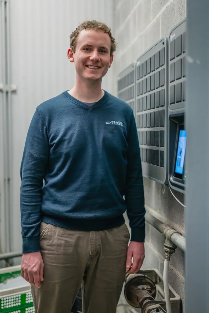 David Doise, Garage Maro's After-Sales employee, standing by SmartBoxes