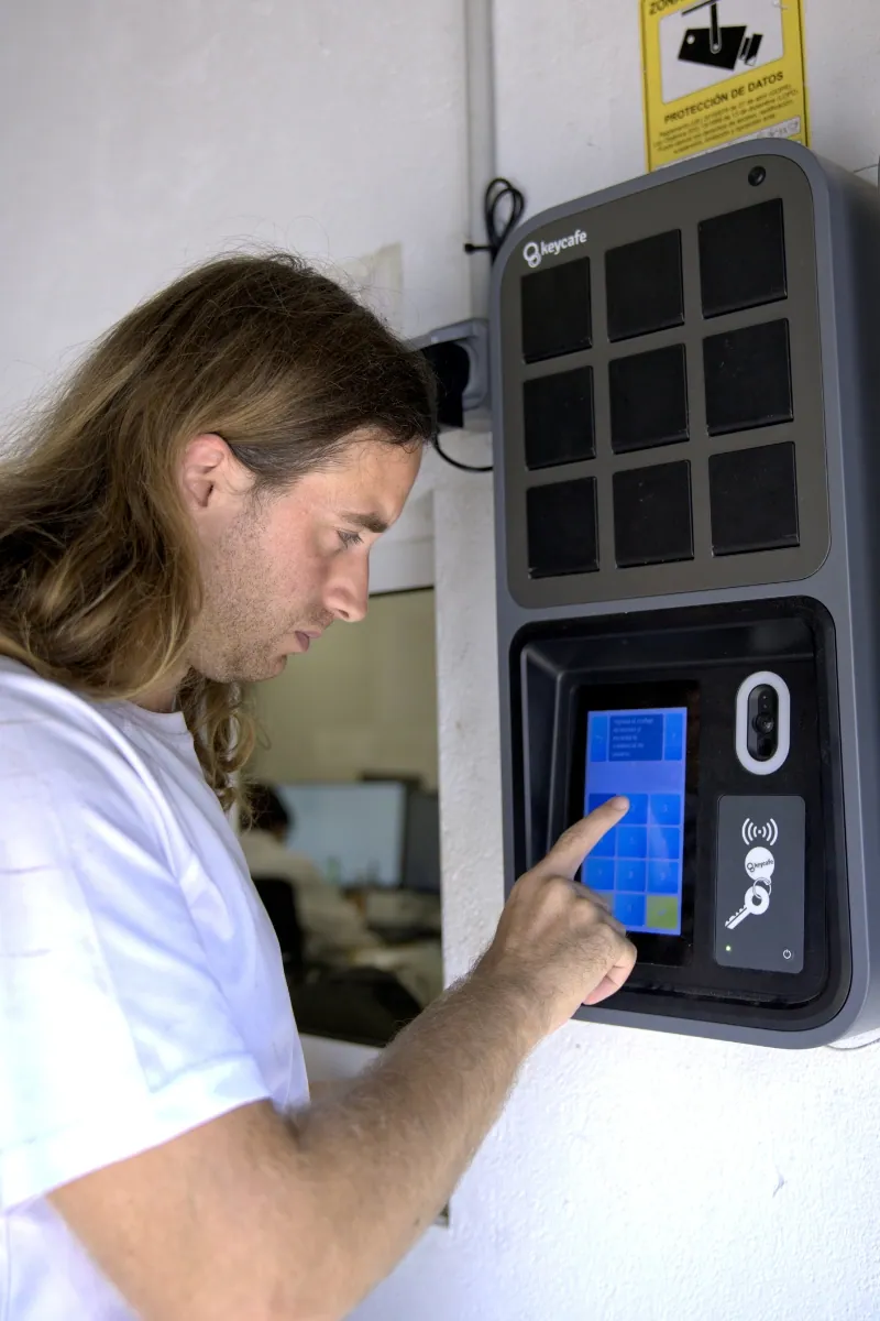 Production Engineer at Barna Buns using Keycafe SmartBox System to pick up keys