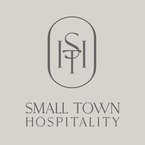 Hospitalidade de cidade pequena torna o acesso à chave divertido, simples e flexível para seus hóspedes