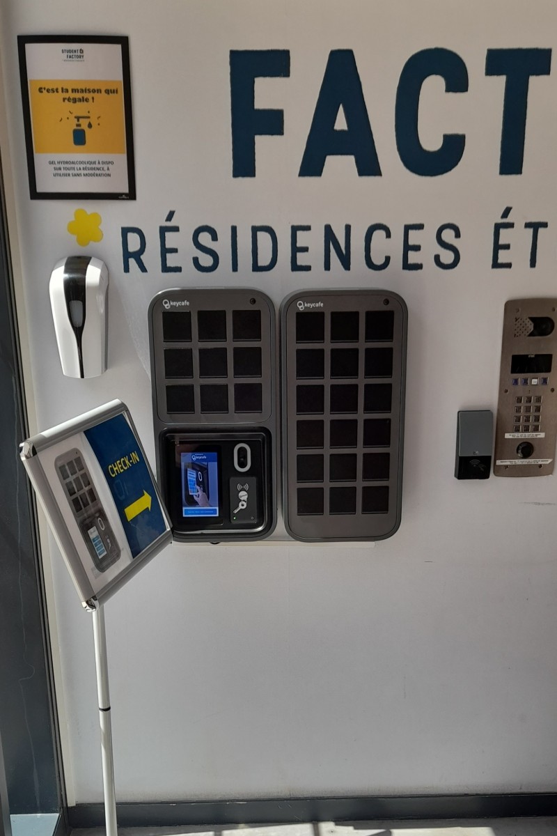 La Student Factory di Parigi-Bagnolet sostituisce il turno di notte con il Keycafe