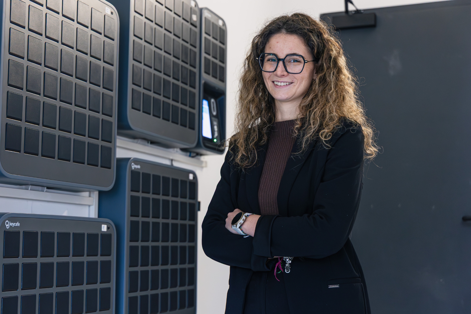 Fuji Auto optimiert die Arbeitsabläufe im Autohaus durch intelligentes Schlüsselmanagement.